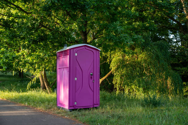 Best Portable bathroom rental  in Newport, DE